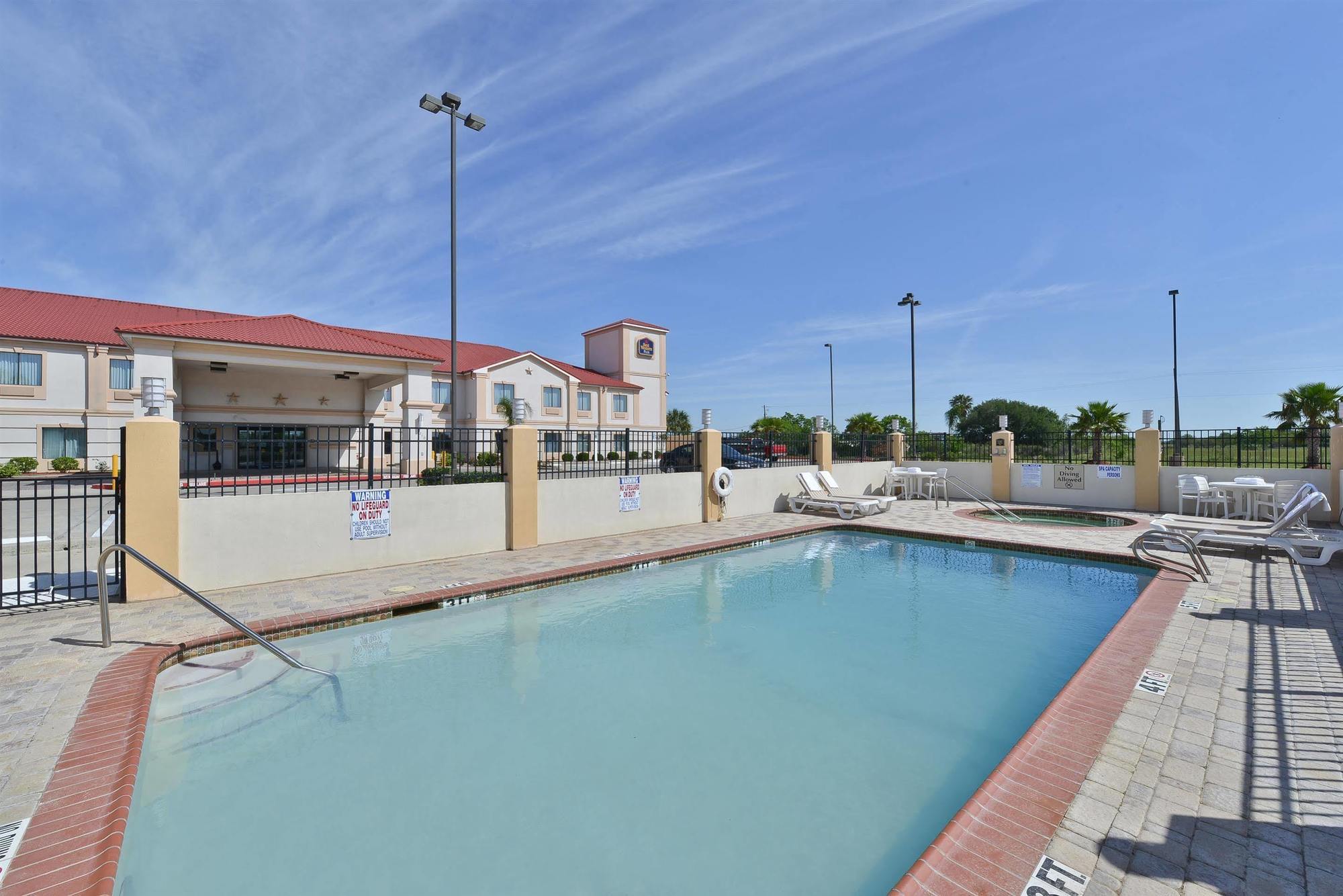 Best Western Lone Star Inn Edna Exteriér fotografie